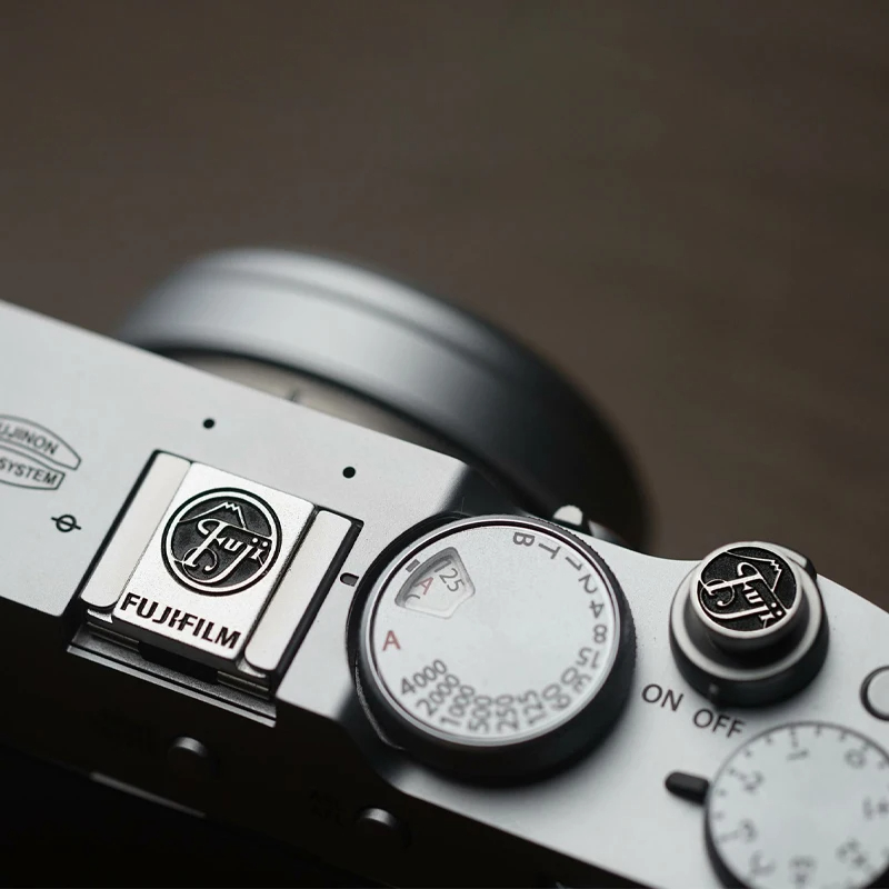 Metal Camera Hot Shoe Cover Sh - đánh giá và giá Canon Camera Eos R50